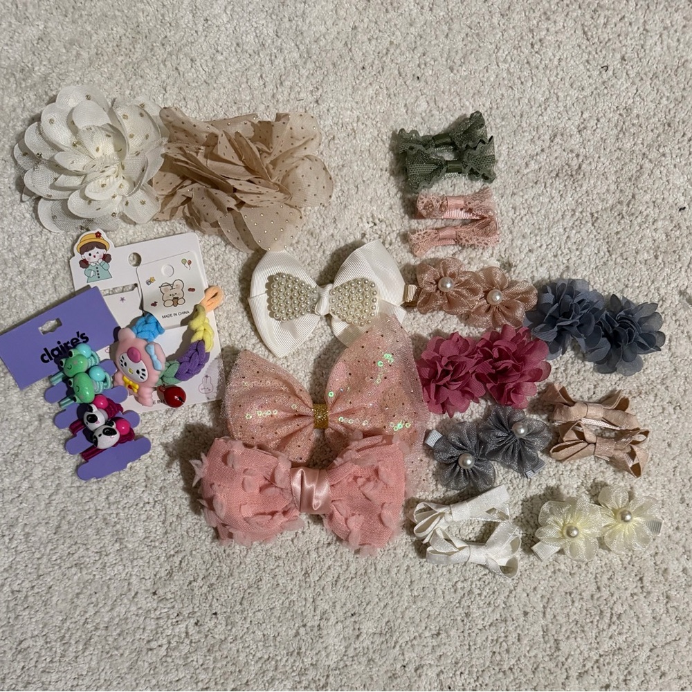 Mixed Girls Hair Bow and Clip Set - Pink, White, Gray, Green, Cream